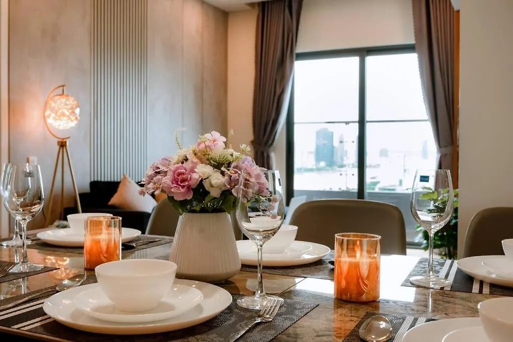 Monarchy Luxury Apartment 3 Bedroom In Danang By Villuxy