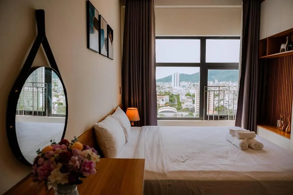 Monarchy Luxury Apartment 3 Bedroom In Danang By Villuxy 0*, ダナン市