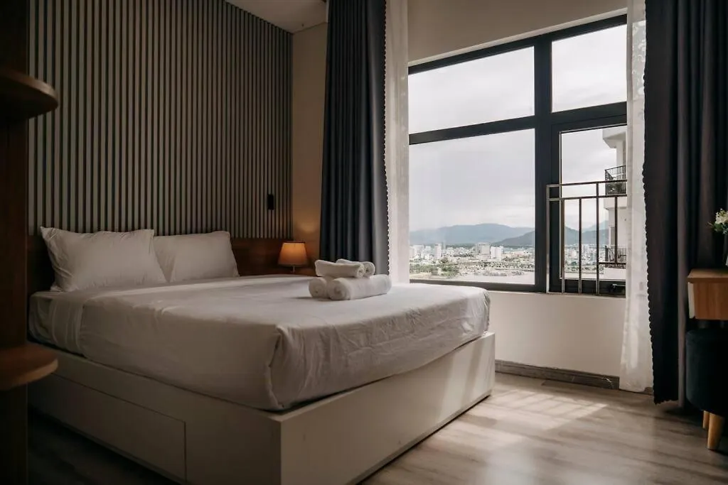 Monarchy Luxury Apartment 3 Bedroom In Danang By Villuxy
