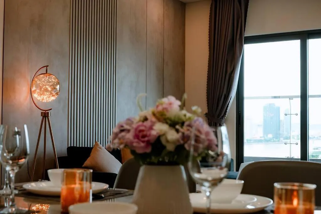 Monarchy Luxury Apartment 3 Bedroom In Danang By Villuxy