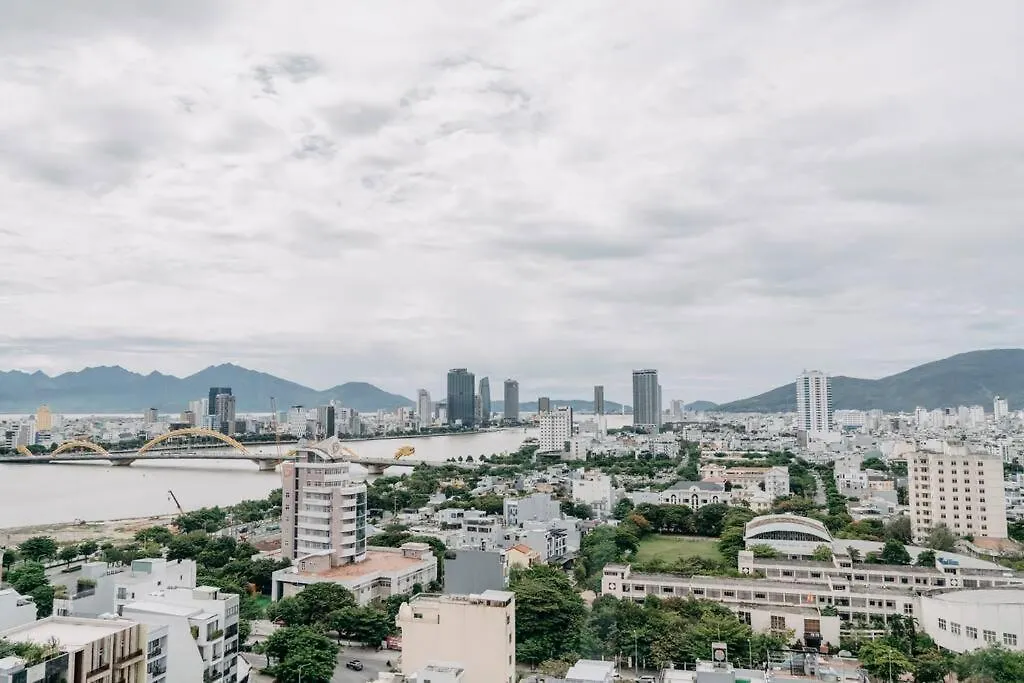 Monarchy Luxury Apartment 3 Bedroom In Danang By Villuxy