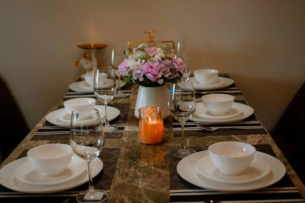 Monarchy Luxury Apartment 3 Bedroom In Danang By Villuxy